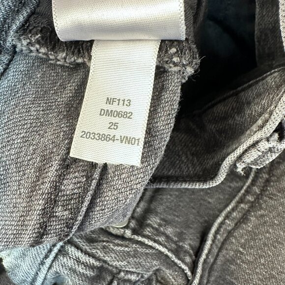 Madewell Women's The Perfect Vintage Straight Raw Hem Jean, Size 25, Lunar Wash - Picture 12 of 14